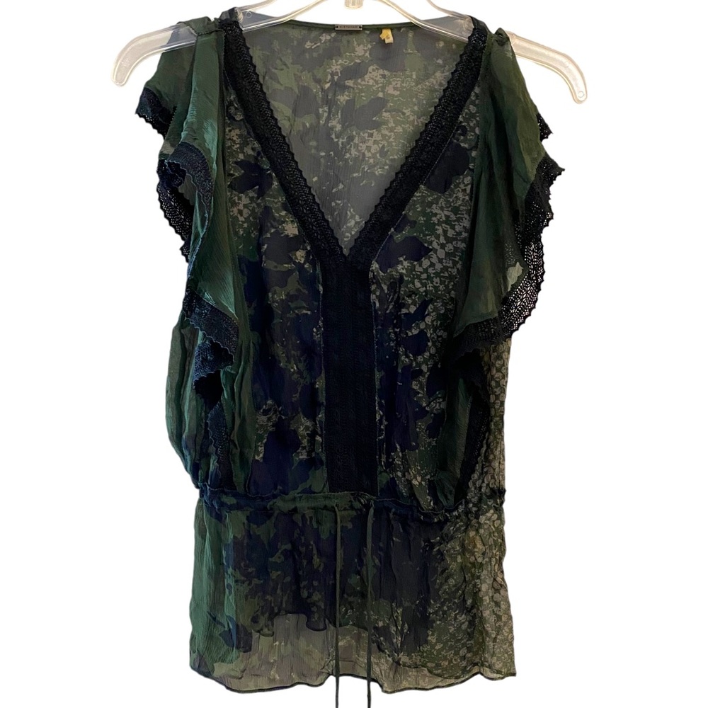 Elie Tahari silk sleeveless sheer ruffle flutter sleeve camo snakeskin print top